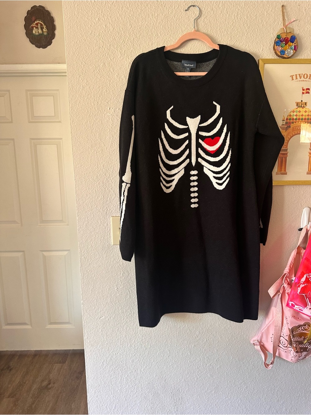 Modcloth Skeleton Heart Sweater XL EUC